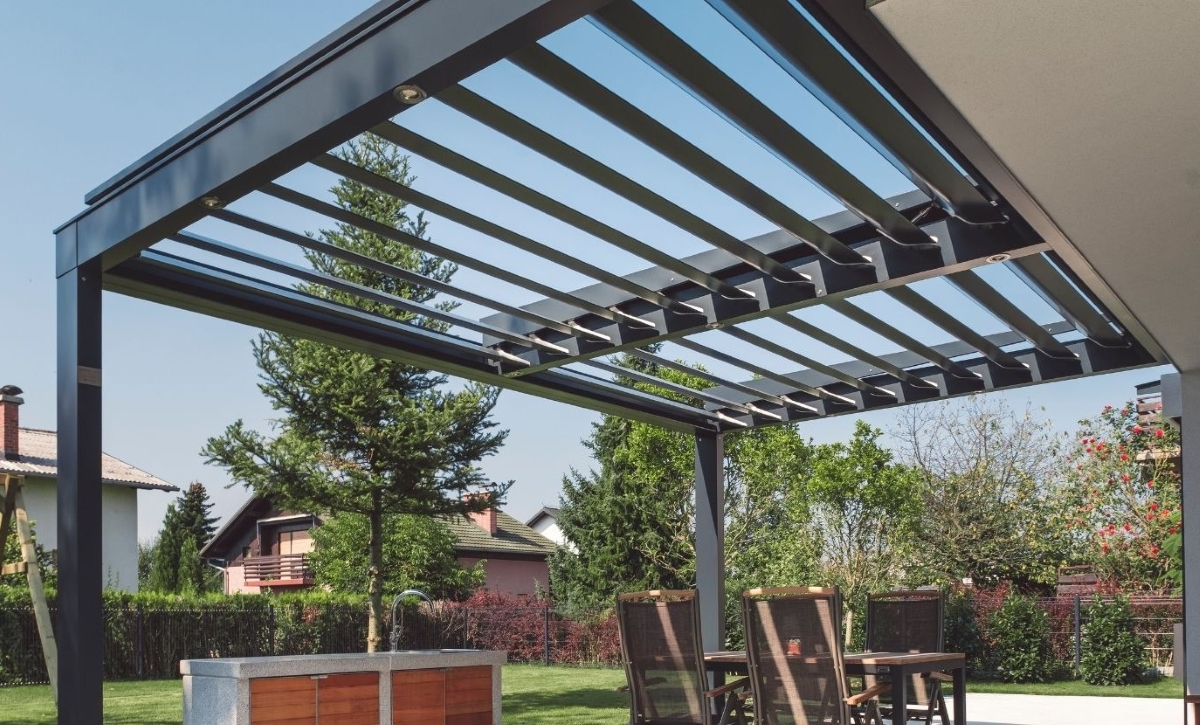Pergola Sistemleri İle Dört Mevsim Kullanılabilir Alan